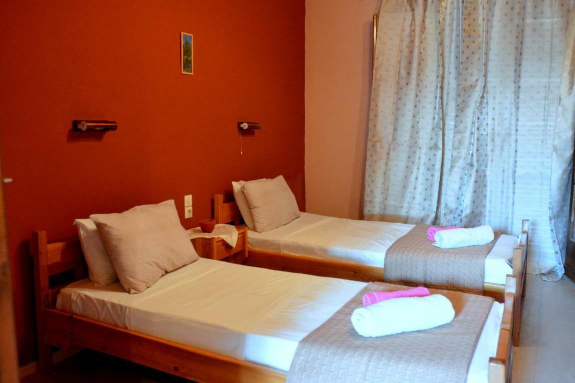 Issos Apartments Agios Georgios  Eksteriør billede