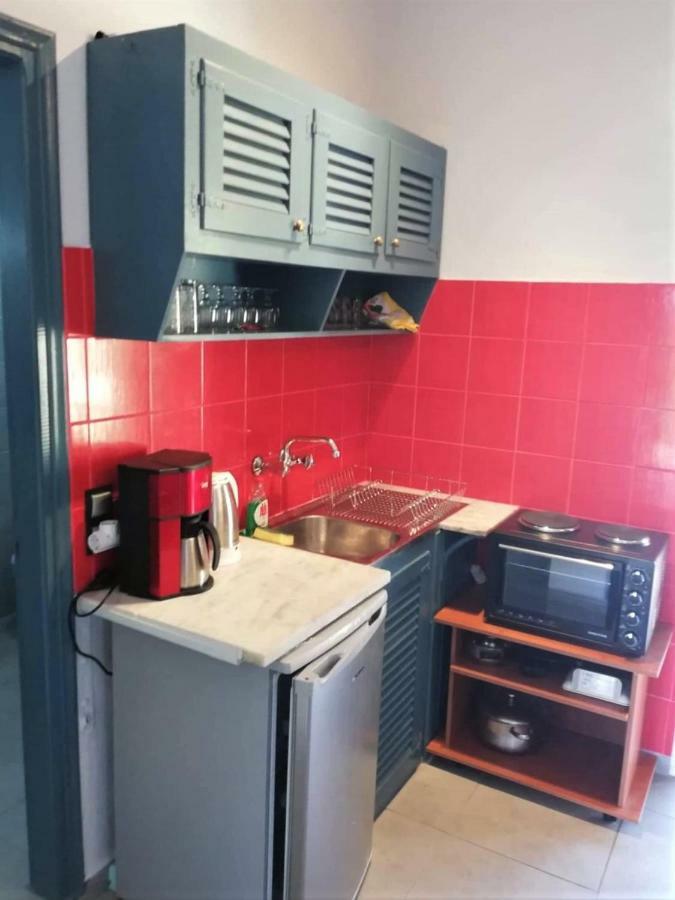 Issos Apartments Agios Georgios  Eksteriør billede